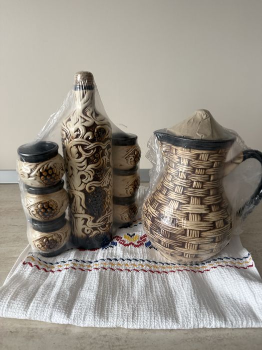 Set traditional ceramica pentru palinca si vin