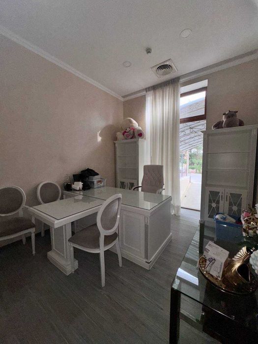 Сдаётся Помещение на Малике 850м2 один этаж (N170)