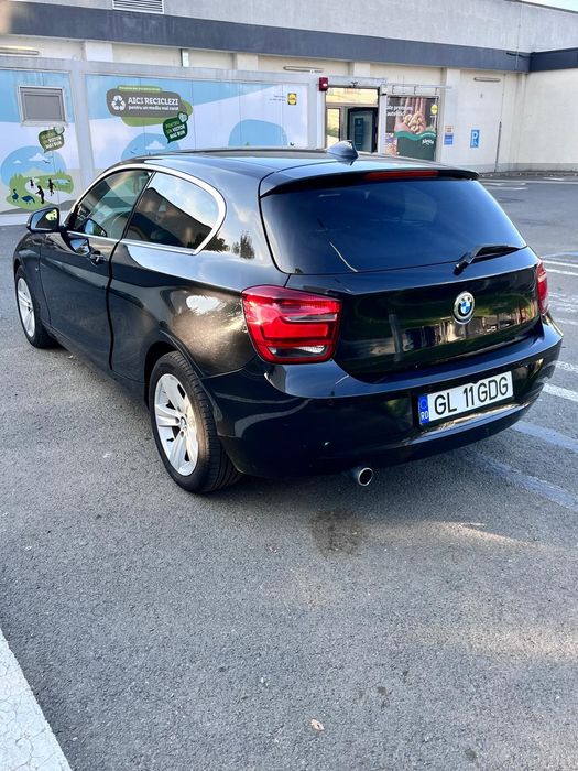 BMW 116d EfficientDynamicsc 2014-6Trepte/2 Butoane