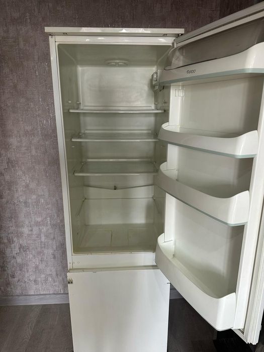 Встраиваемый холодильник Ardo