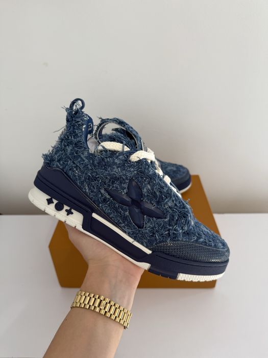 Louis Vuitton Sneakers 42