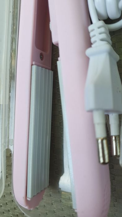 Продам Утюжок гофрированный