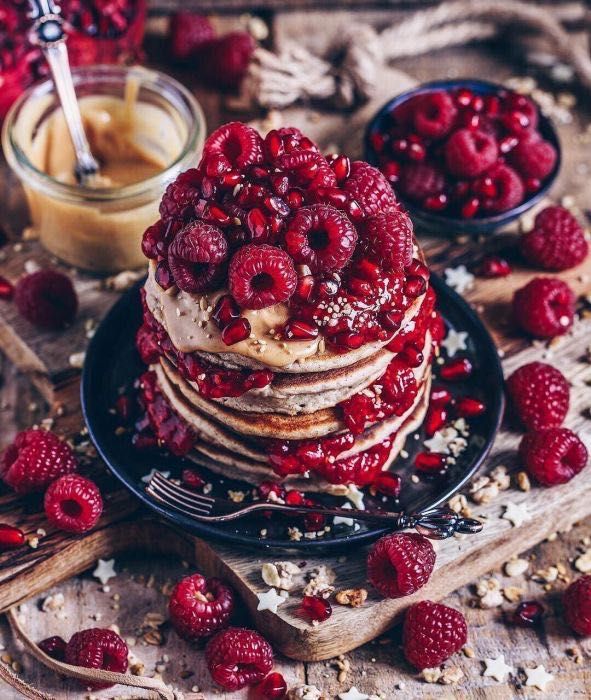 Сладости, торт, печенье, мороженое, пенопласт