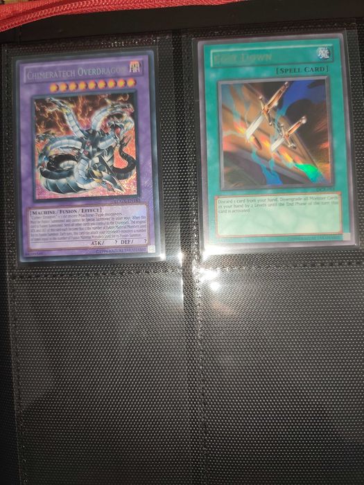 Yu gi oh холо карти за продан