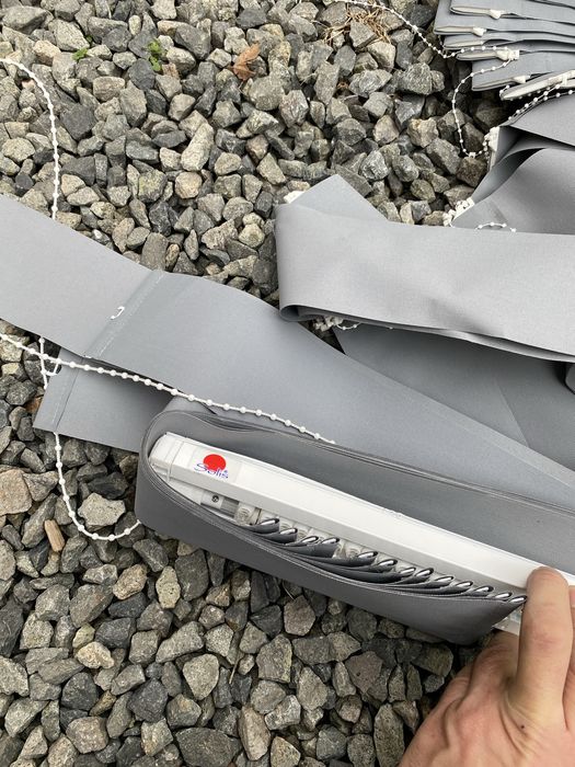 Сиви вертикални щори Солис 5бр