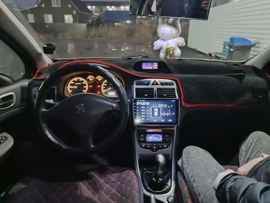 Продам экономичный Пежо 307