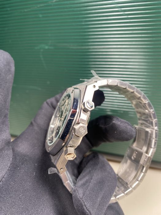 Часовник Audemars Piguet Offshore