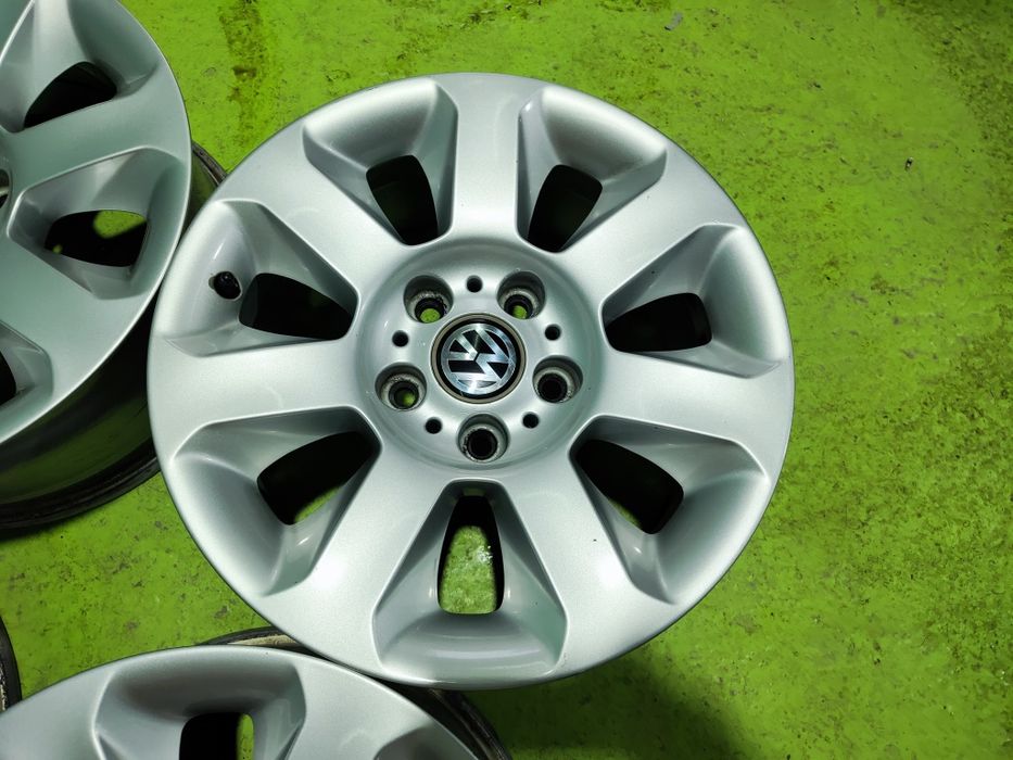 16 5x120 Vw Transporter t5 t6 лети джанти 5х120 т5