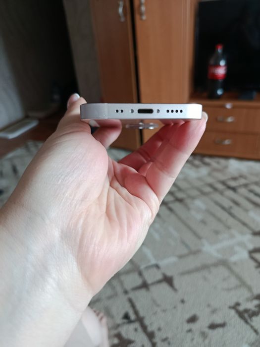 Продам iPhone 13mini 128GB оригинал