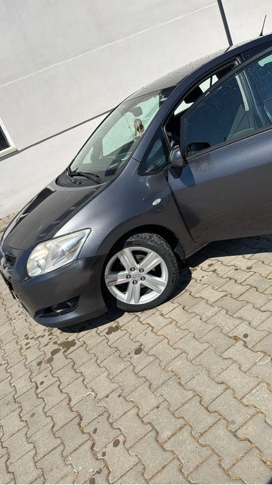 Vand toyota auris