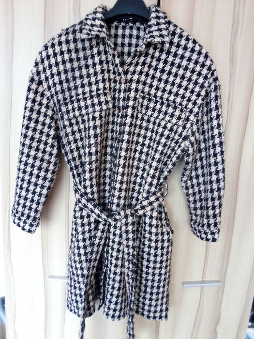 Пролетно/ есенно тънко палто Mohito