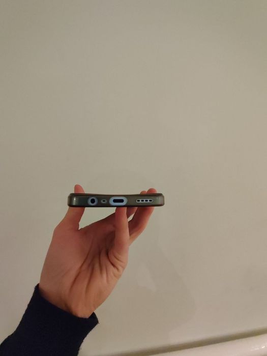 Real me note 50. 1 yil tutilgan aybi yoʻq akkuratni tutilgan