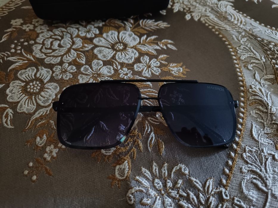 Очки майбах продам