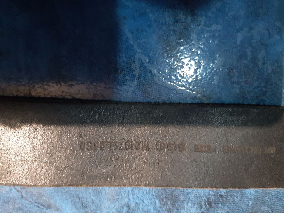 Curea din piele Guess