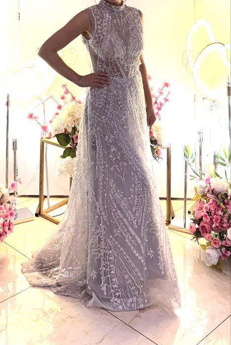 Продается вечернее платье