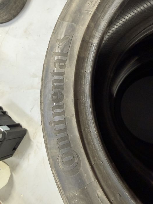 Резина Continental 235/45/R18