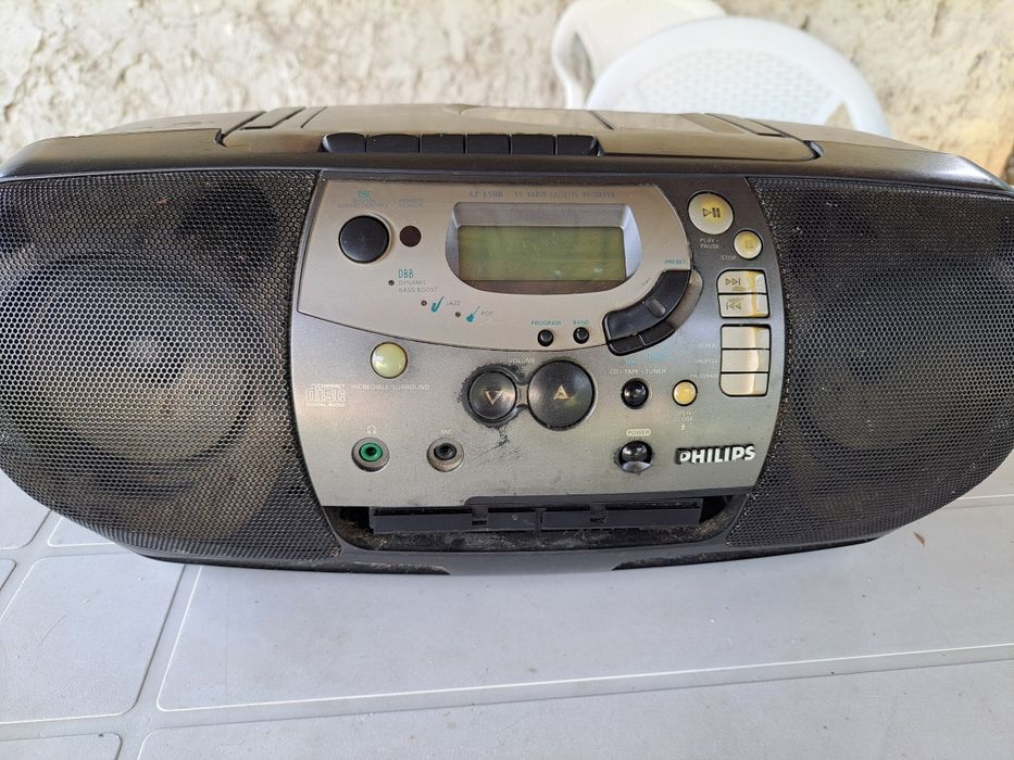 Radio cas cu cd digital