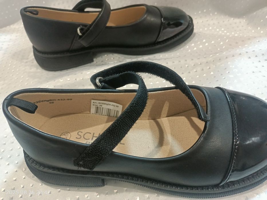 Туфли школьные две пары