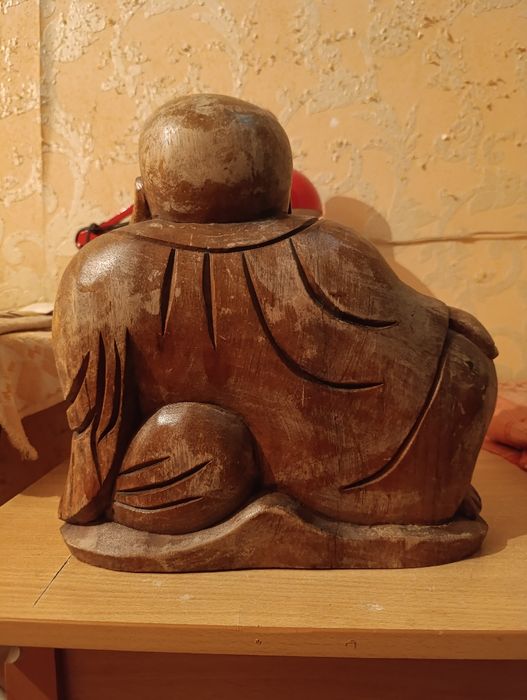 Деревянный Будда