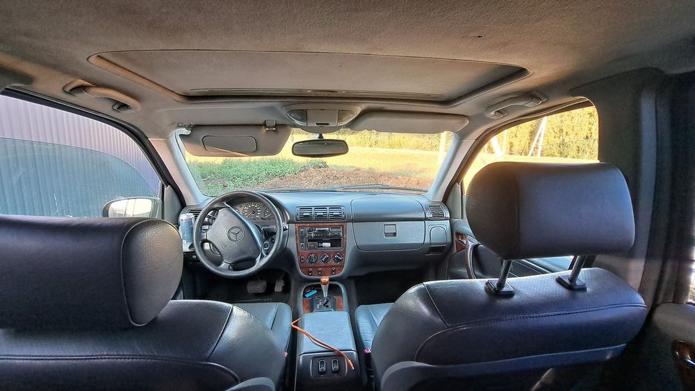 Продам mersedes ML 320
