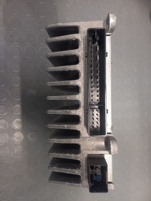 Усилвател Harman  Mercedes W212