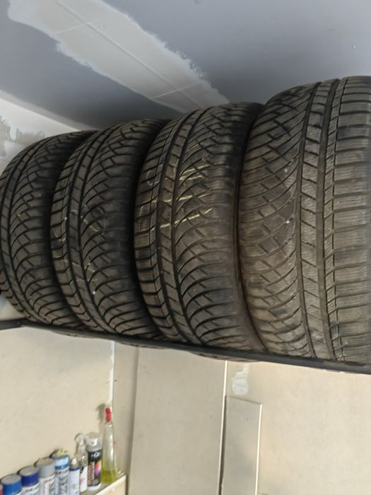 Зимни гуми 255/40 R20