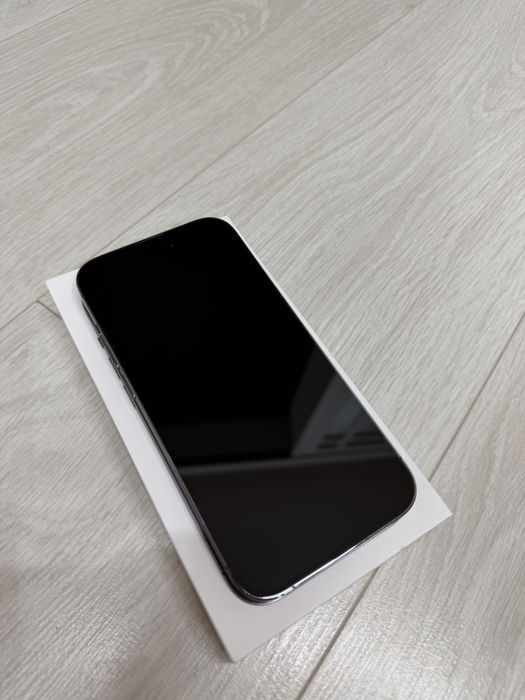 Продам iPhone 14 pro