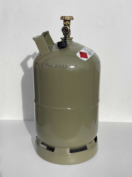 Туристическа Газова Бутилка с ъглов кран за Каравани