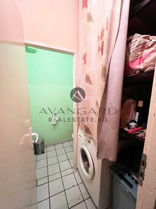 Продава се Тристаен апартамент в Пловдив, Тракия - 68 кв.м за 956 €/кв.м - Снимка #7