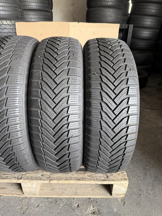4 anvelope iarna 195/60/18 Michelin 7 mm!