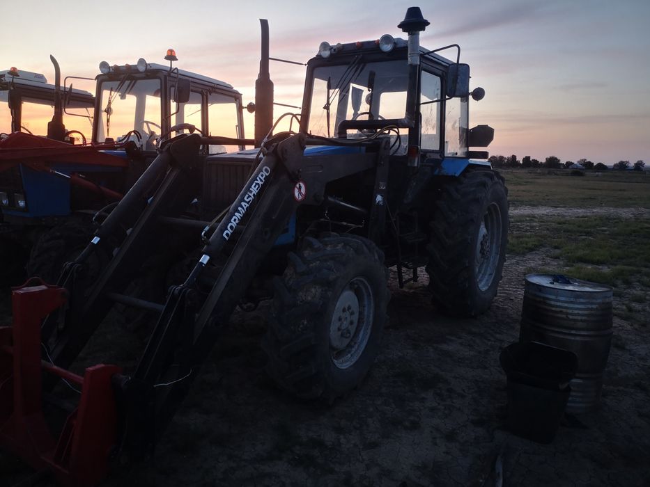 Трактор 1221 Беларусь