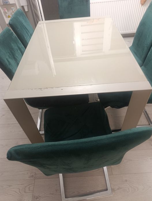 Masă extensibilă+6scaune