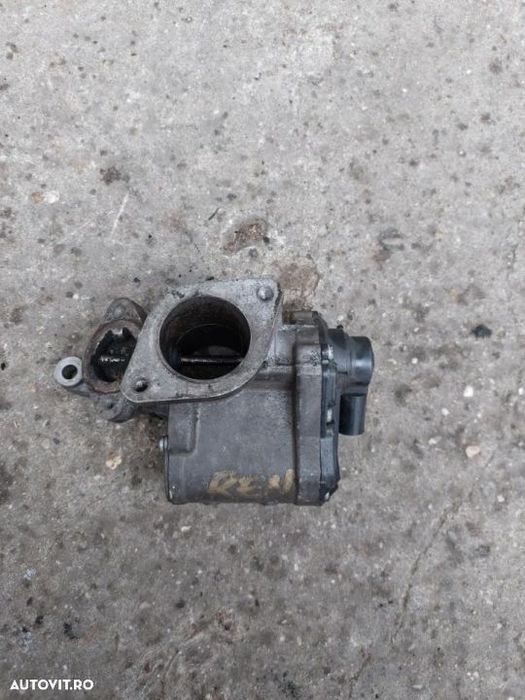 EGR Renault Megane 1.9 DCI 8200796571 an 2006-2010 Renault Scenic EGR