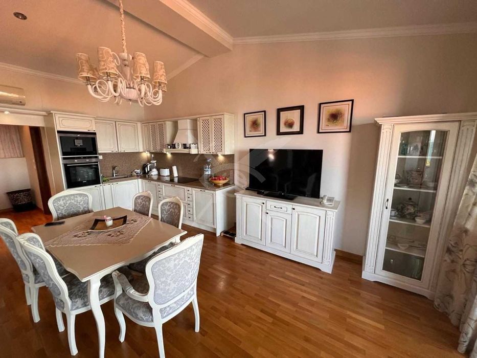 Продава се Тристаен апартамент в Созопол - 114 кв.м за 2193 €/кв.м - Снимка #3