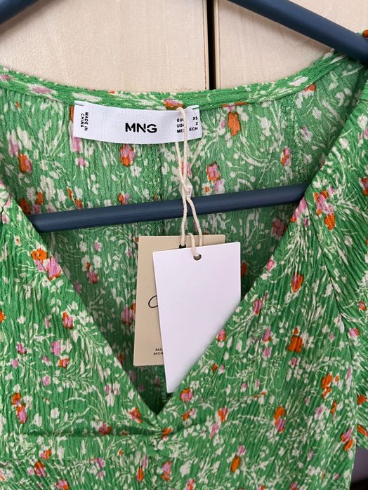 Чисто нови рокли Mango