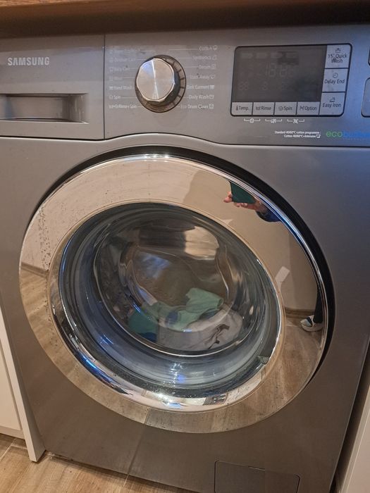 Пералня SAMSUNG система ECO BUBBLE