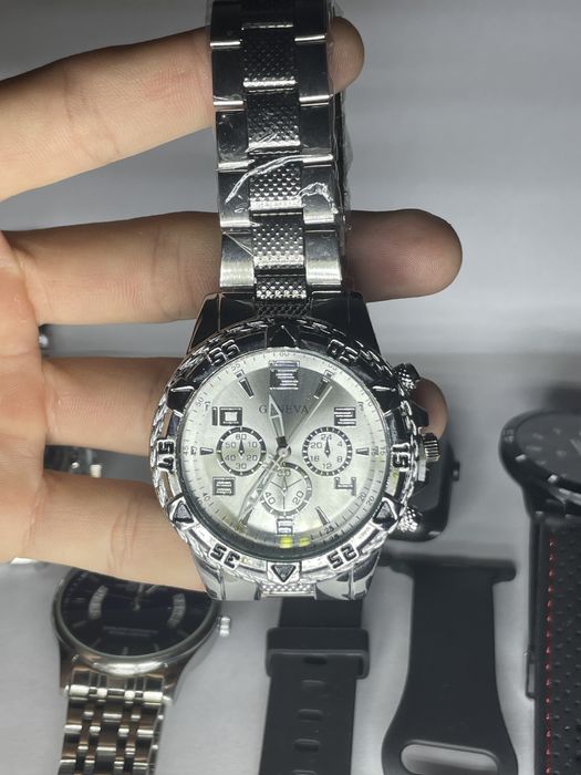 Часы продается качество огонь