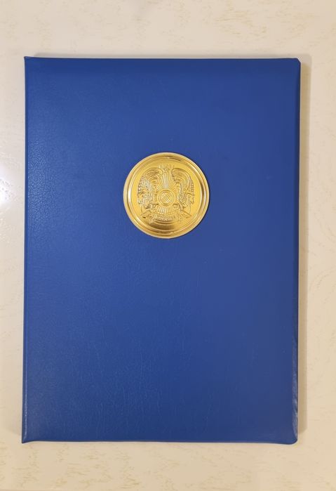 Продам папки формат А4