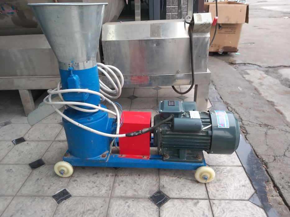 Yangi granulyator sotiladi (ishlatilmagan)
Chorva va parrandalar uchun