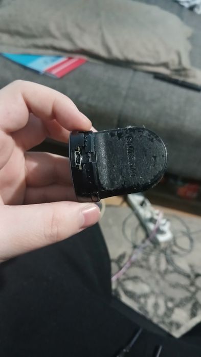 URGENT Vand smartwatch samsung gear 3 frontier nefolosit