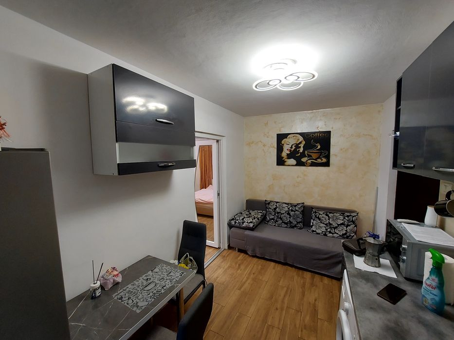 Propietar Închiriez Garsoniera 28mp Tic Tac 300 euro