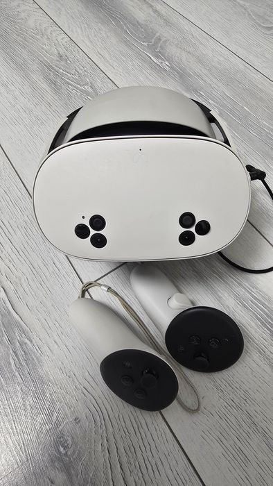Ochelarii VR Meta Quest 3s cu headstrap Bobovr