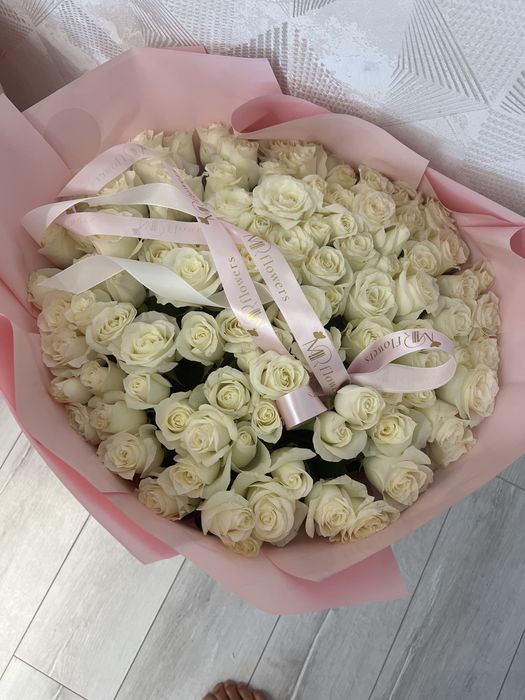 101 роза метровый ақ цвет