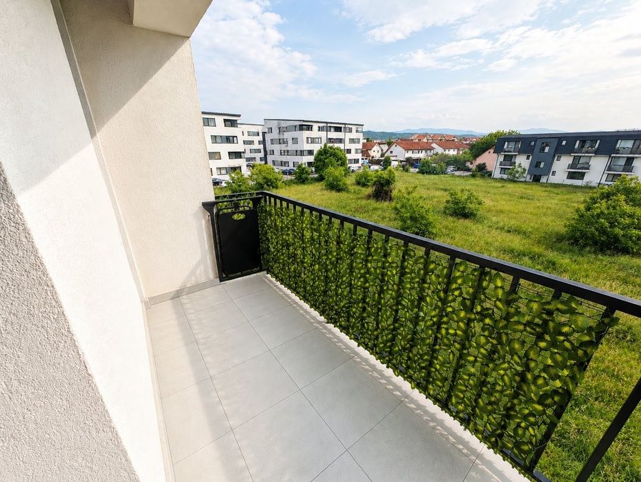 Persoană fizică, vând  apartament cu 2 camere,  situat într-o zonă liniștită și foarte căutată din Florești.