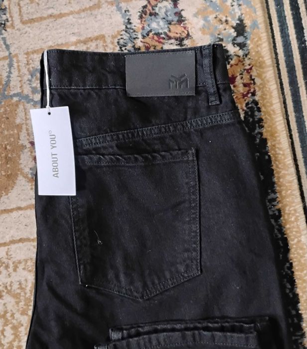 Vând blugi bărbați