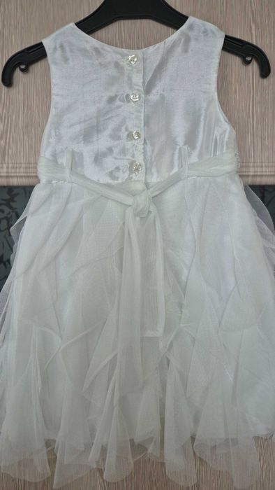 Детски официални роклички 9-12м.,3-4г