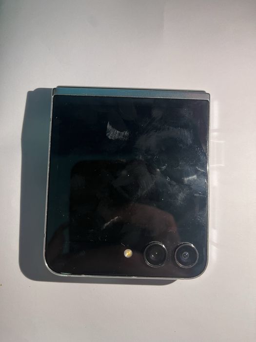 Galaxy Z Flip 5 256gb