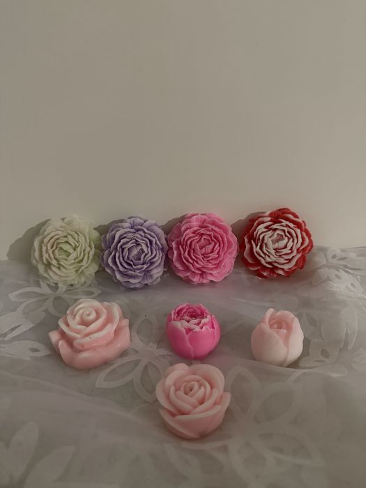 Ароматни свещи / букети от ввещи