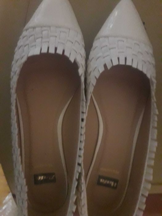 Обувки bata,36 номер