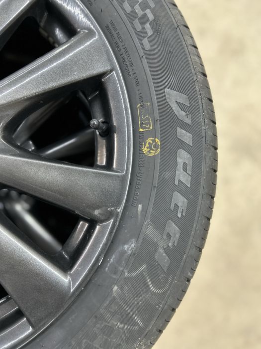 Резина viatti R18 225/60